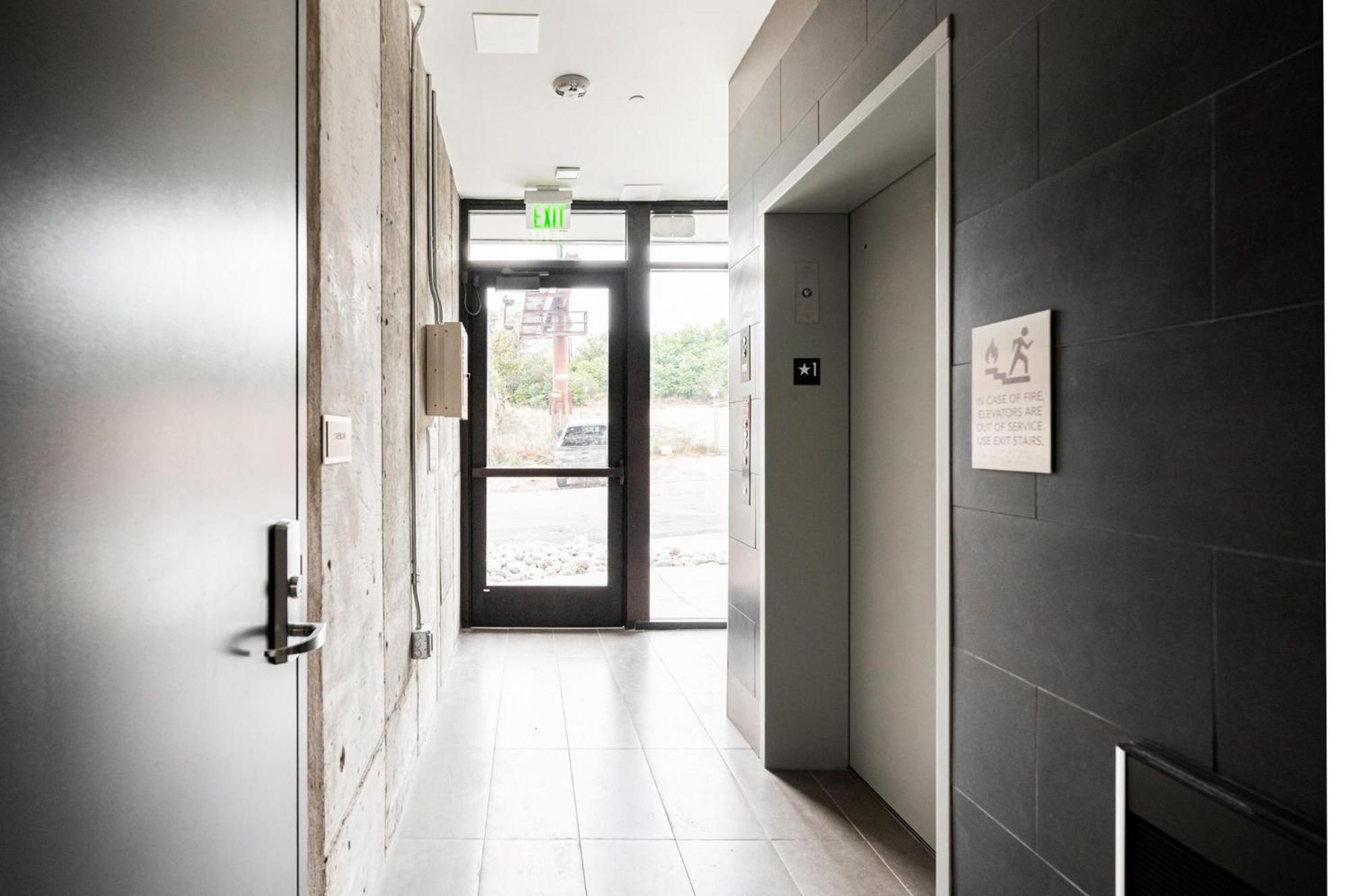 Brand New Condo - Walk To Empower Stadium - Tesoro DEN Esterno foto